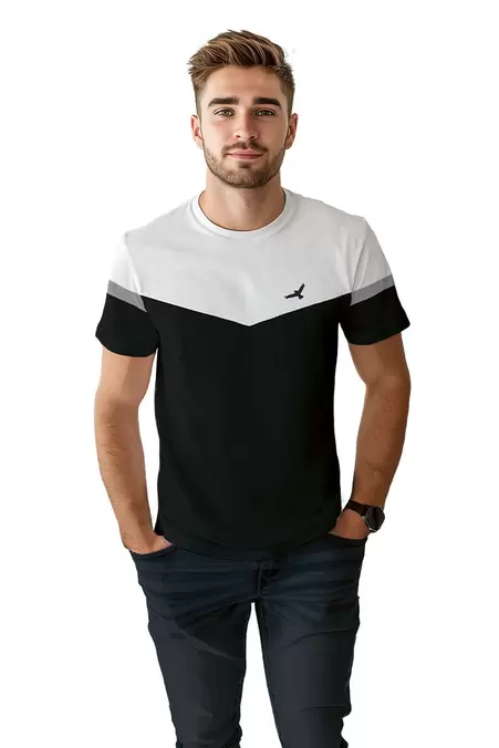 Oferta de Playera CORTE V por $139.9 en Aditivo