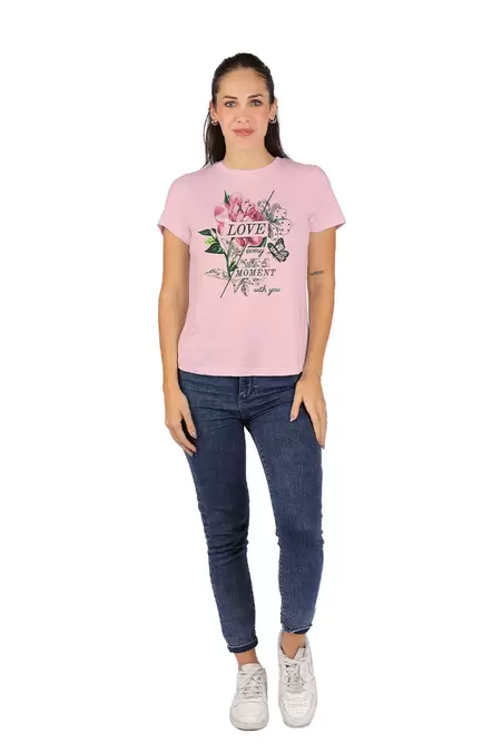 Oferta de Playera Dama MOMENT por $119.9 en Aditivo