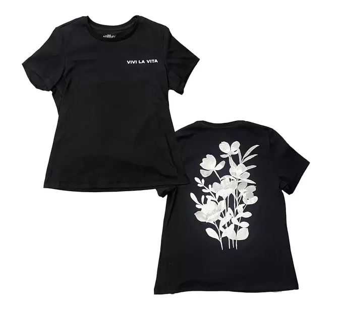 Oferta de Playera Dama MC / Viva la vida por $139.9 en Aditivo