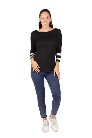 Oferta de Playera Para Dama Rayas Negro por $7990 en Aditivo