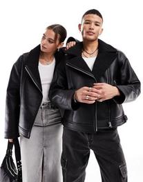Oferta de COLLUSION Unisex ultimate oversized aviator jacket in black por $29.89 en ASOS