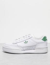 Oferta de Adidas Originals Court Super trainers in white and green por $56.25 en ASOS