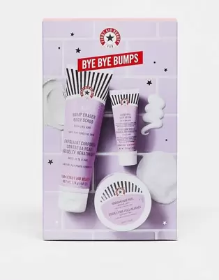 Oferta de First Aid Beauty Bye Bye Bumps Kit por $20.8 en ASOS