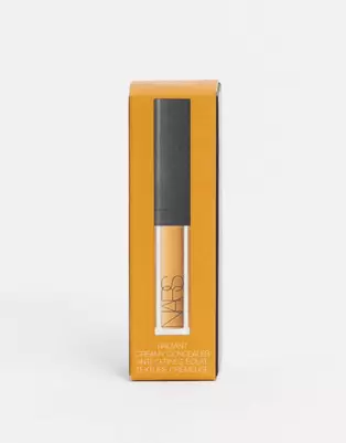 Oferta de NARS Radiant Creamy Concealer Mini por $21.99 en ASOS