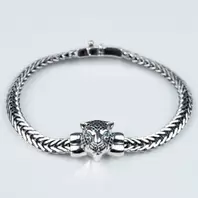 Oferta de Brazalete Cadena Jaguar Plata 7.5 pulgadas por $5400 en Ay Güey