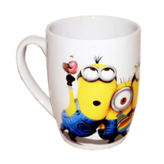 Oferta de Taza de porcelana Dear™ Minions por $28 en Bed Bath & Beyond