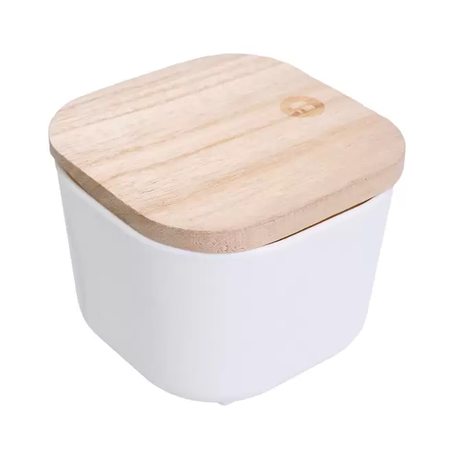 Oferta de Organizador de plástico iDesign® con tapa de madera por $108 en Bed Bath & Beyond