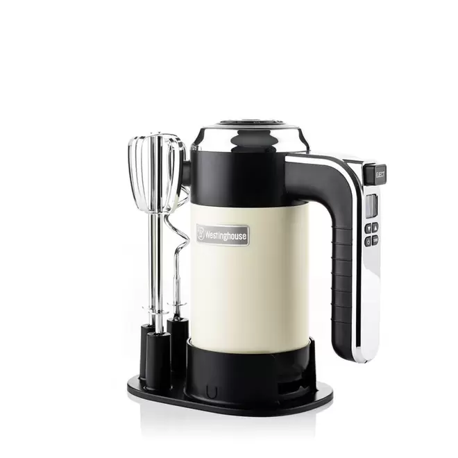 Oferta de Batidora de mano Westinghouse® Retro Series color blanco mate por $868 en Bed Bath & Beyond