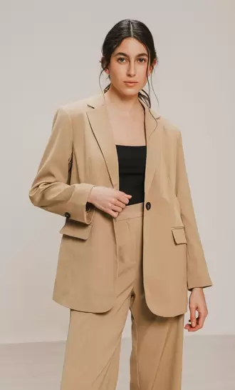 Oferta de Blazer Bolsillos Botón por $479.2 en C&A