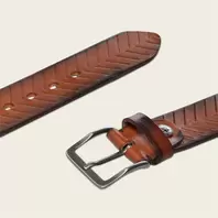 Oferta de Cinturón casual en piel genuina para caballero por $626 en Cuadra