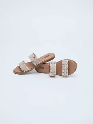 Oferta de Sandalia Tiras con Tachas para Mujer por $279 en Cuidado con el Perro