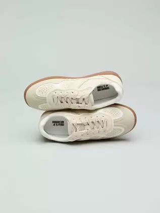 Oferta de Tenis Beige para Mujer por $265.3 en Cuidado con el Perro