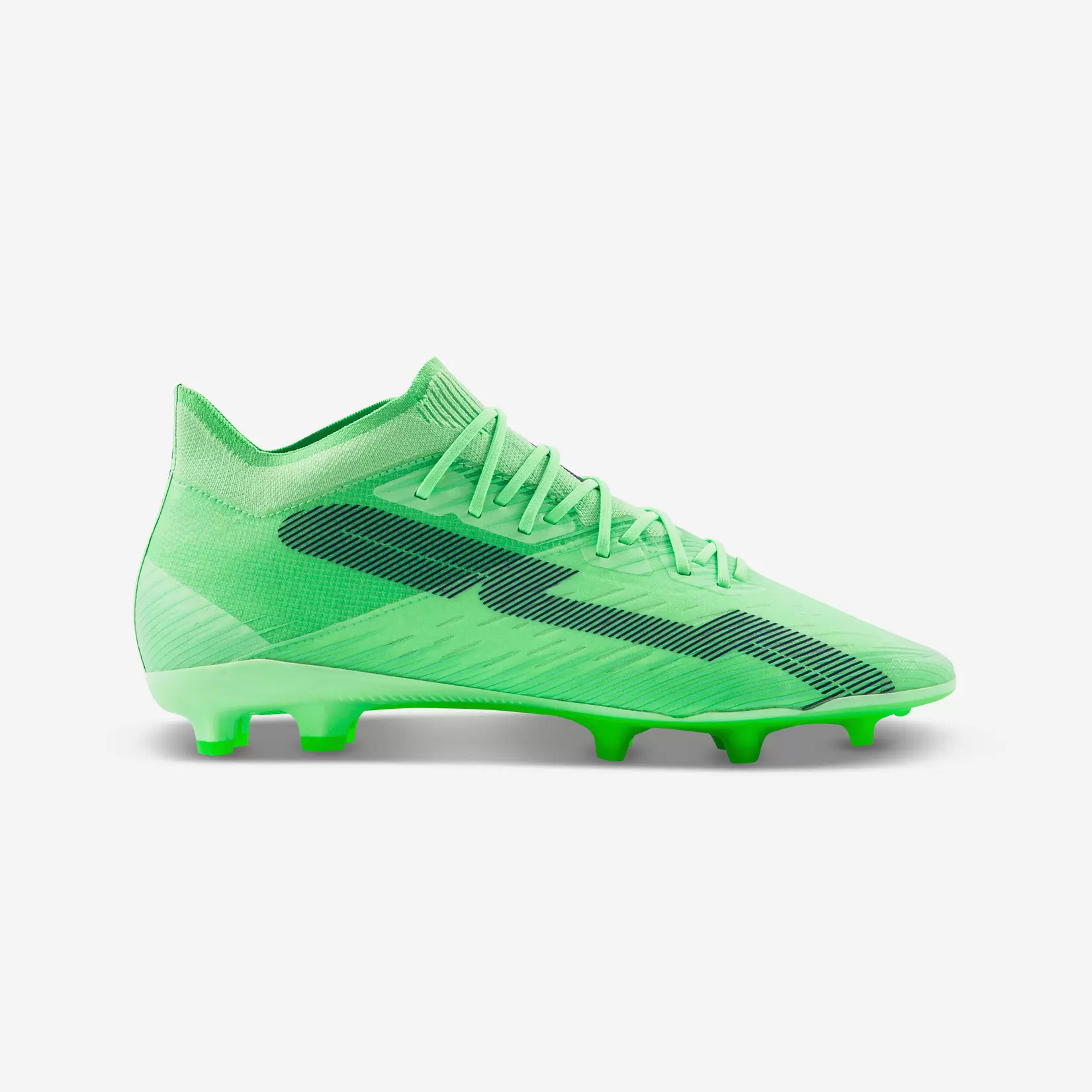 Oferta de Calzado de fútbol adulto terrenos secos CLR FG Neón Verde Speed por $1800 en Decathlon