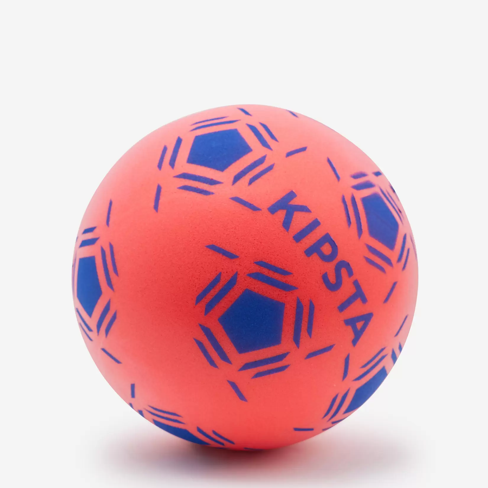 Oferta de Balón espuma talla 3 rojo por $190 en Decathlon