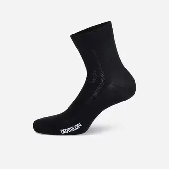 Oferta de Calcetines Ciclismo Roadr 500 Negro por $149 en Decathlon