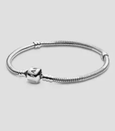 Oferta de Brazalete en plata .925 Pandora Moments 18 cm Mujer por $2985 en El Palacio de Hierro