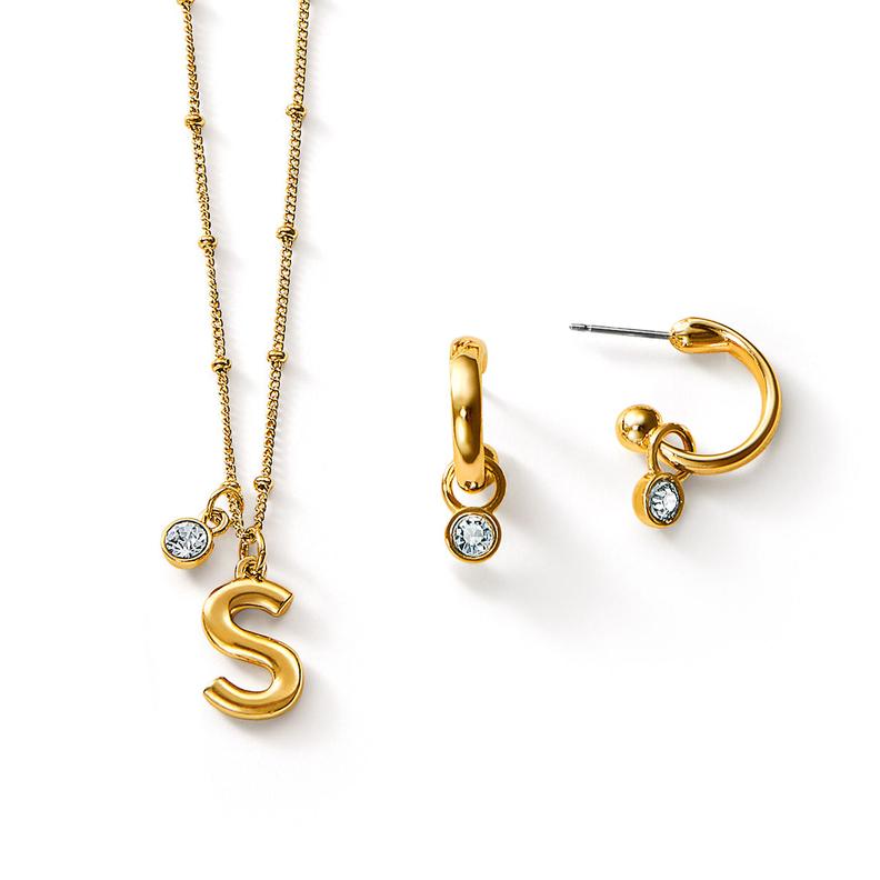 Oferta de Set Collar + Aretes Diamond Initial S por $800 en Ésika