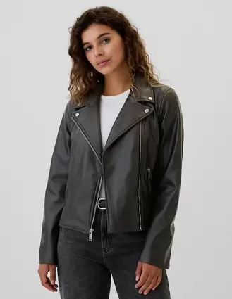 Oferta de Chamarra bomber para mujer por $1599.2 en GAP