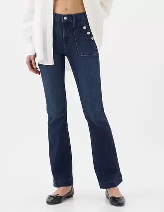 Oferta de Jeans boot corte cintura para mujer por $1119.2 en GAP