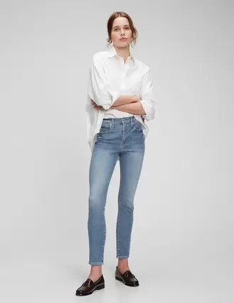 Oferta de Jeans skinny corte cintura alta para mujer por $510.3 en GAP