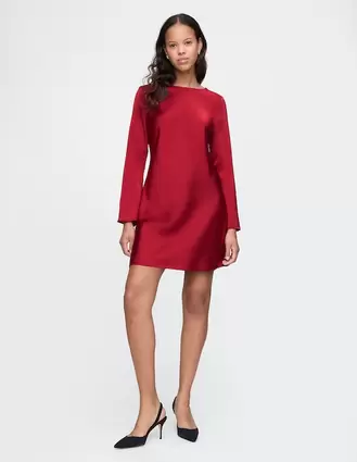 Oferta de Vestido corto casual para mujer por $671.3 en GAP
