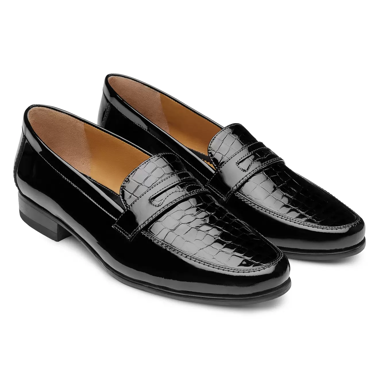 Oferta de Mocasines de charol grabado para dama estilo penny por $2719.2 en Jean Pierre
