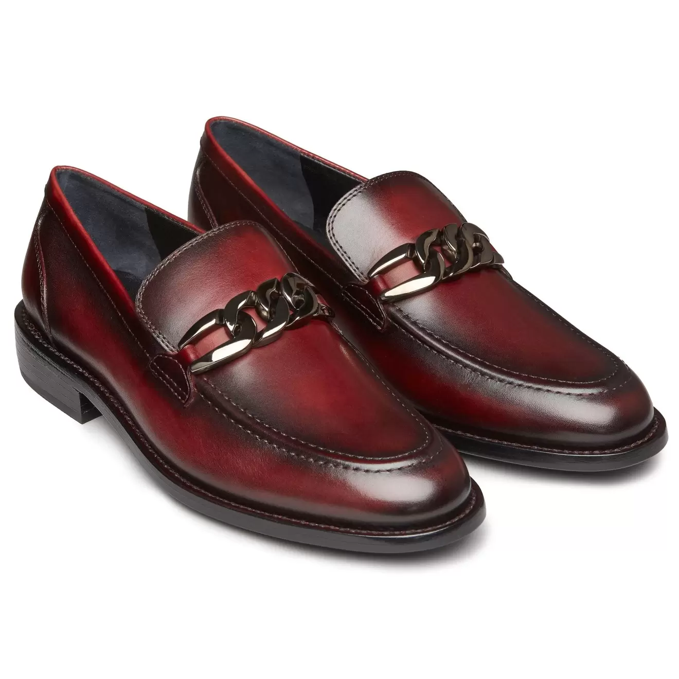 Oferta de Mocasines de piel pintados a mano goodyear welt para mujer por $5600 en Jean Pierre