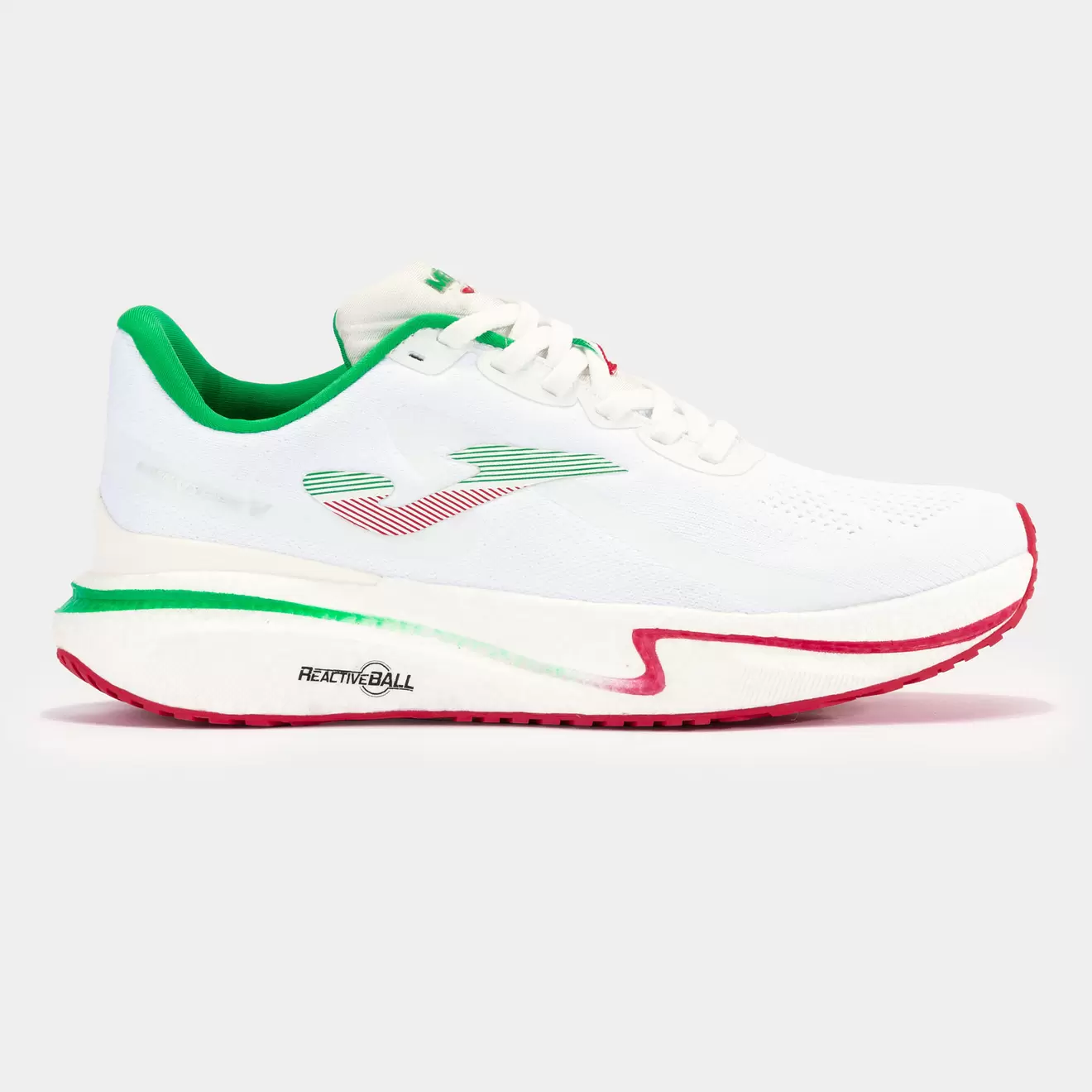 Oferta de Zapatillas running Viper 24 México unisex blanco verde por $2199 en Joma