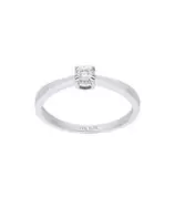 Oferta de Anillo de Oro Blanco 14K con 10 Pts de Diamante por $13185 en Joyerías Bizzarro