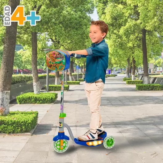 Oferta de Tortugas Ninja Scooter con Luces por $959.4 en Juguetrón