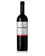 Oferta de Vino Tinto Vega Riaza Crianza 750 ml por $260 en La Europea