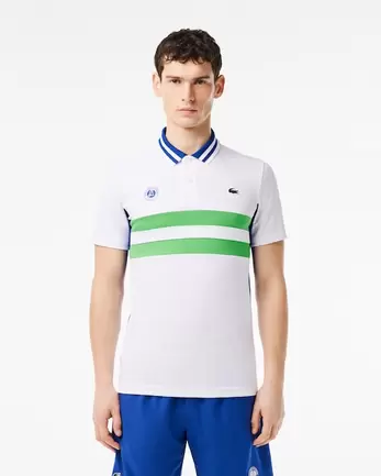 Oferta de Polo de tenis deportivo de piqué ultra seco edición Roland Garros por $2373 en Lacoste