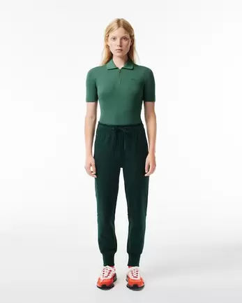 Oferta de Pantalones deportivos de algodón para mujer por $2454 en Lacoste