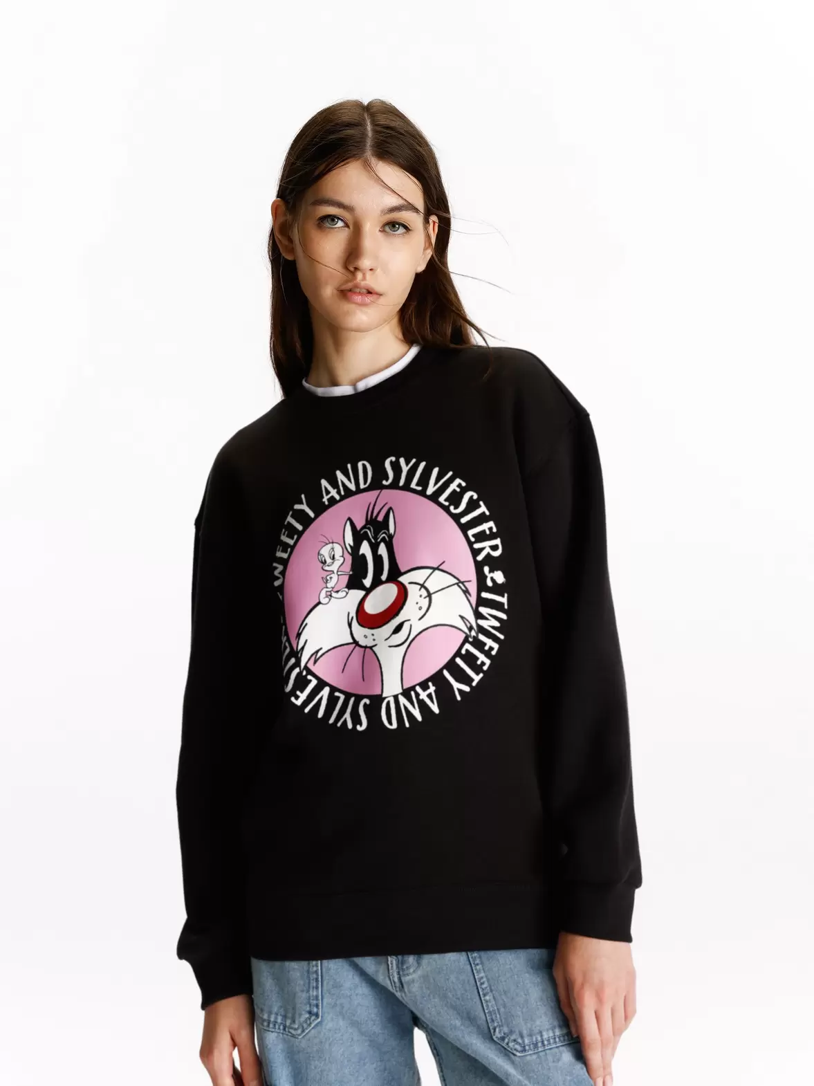 Oferta de Sudadera Estampado Looney Tunes © &™ Warner Bros por $265 en Lefties