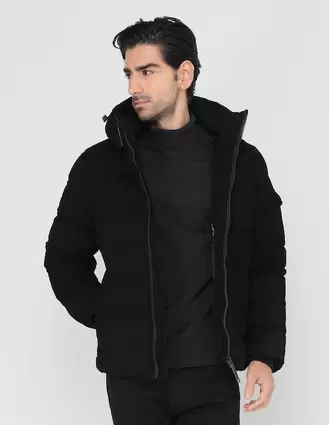 Oferta de Chamarra Point Zero impermeable con capucha para hombre por $3399.15 en Liverpool