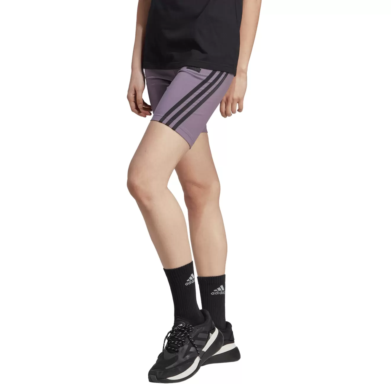 Oferta de Short adidas Casual Future Icons 3 Stripes Mujer IL3040 por $485 en Martí
