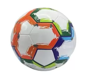 Oferta de Balón Futbol Yiwu FC16A Blanco por $139 en Muebles América