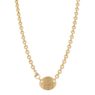 Oferta de Gargantilla eslabón cruzado firma Tiffany & Co con colgante en oro amarillo 18 kilates. por $96069 en Nacional Monte de Piedad