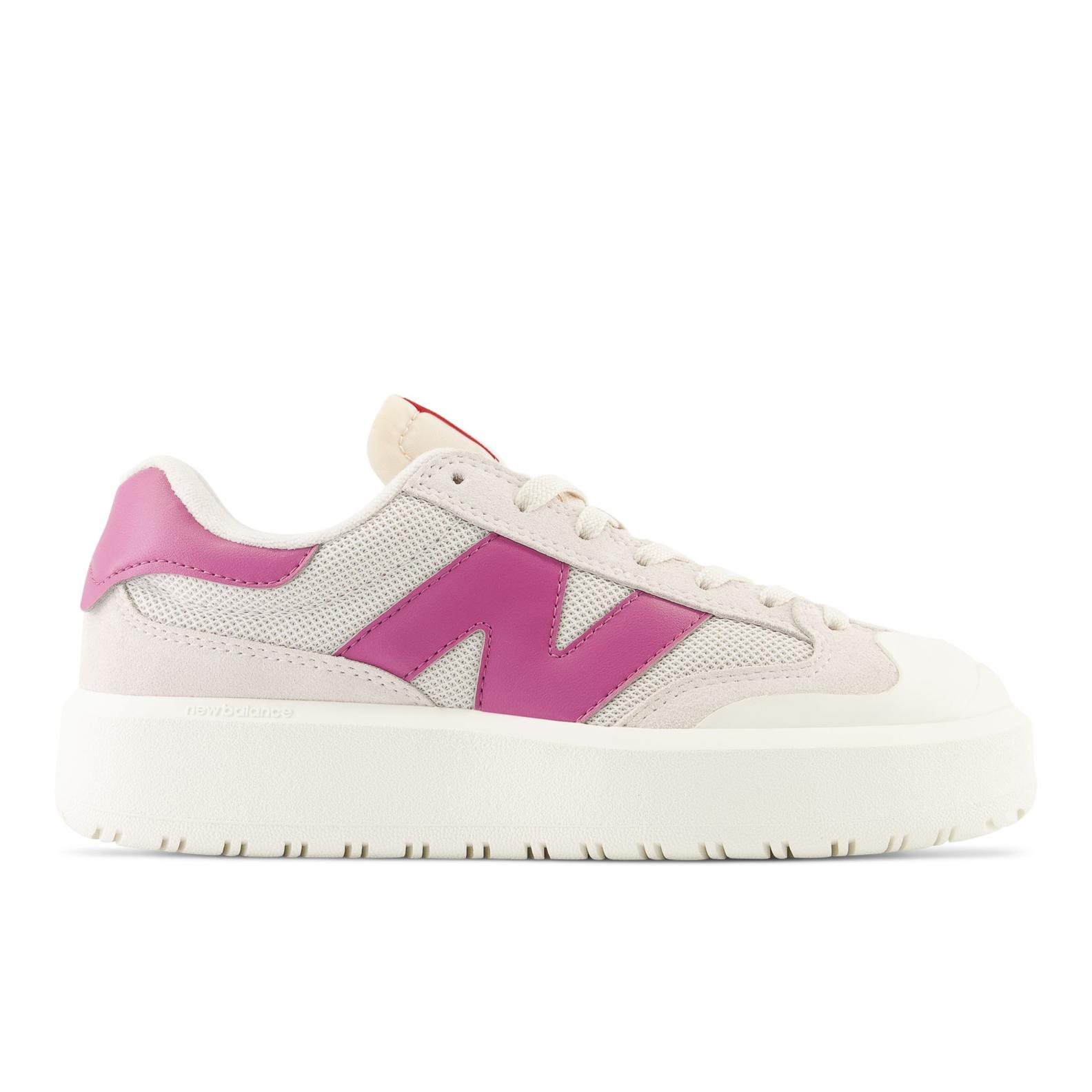 Oferta de CT302 por $2599 en New Balance