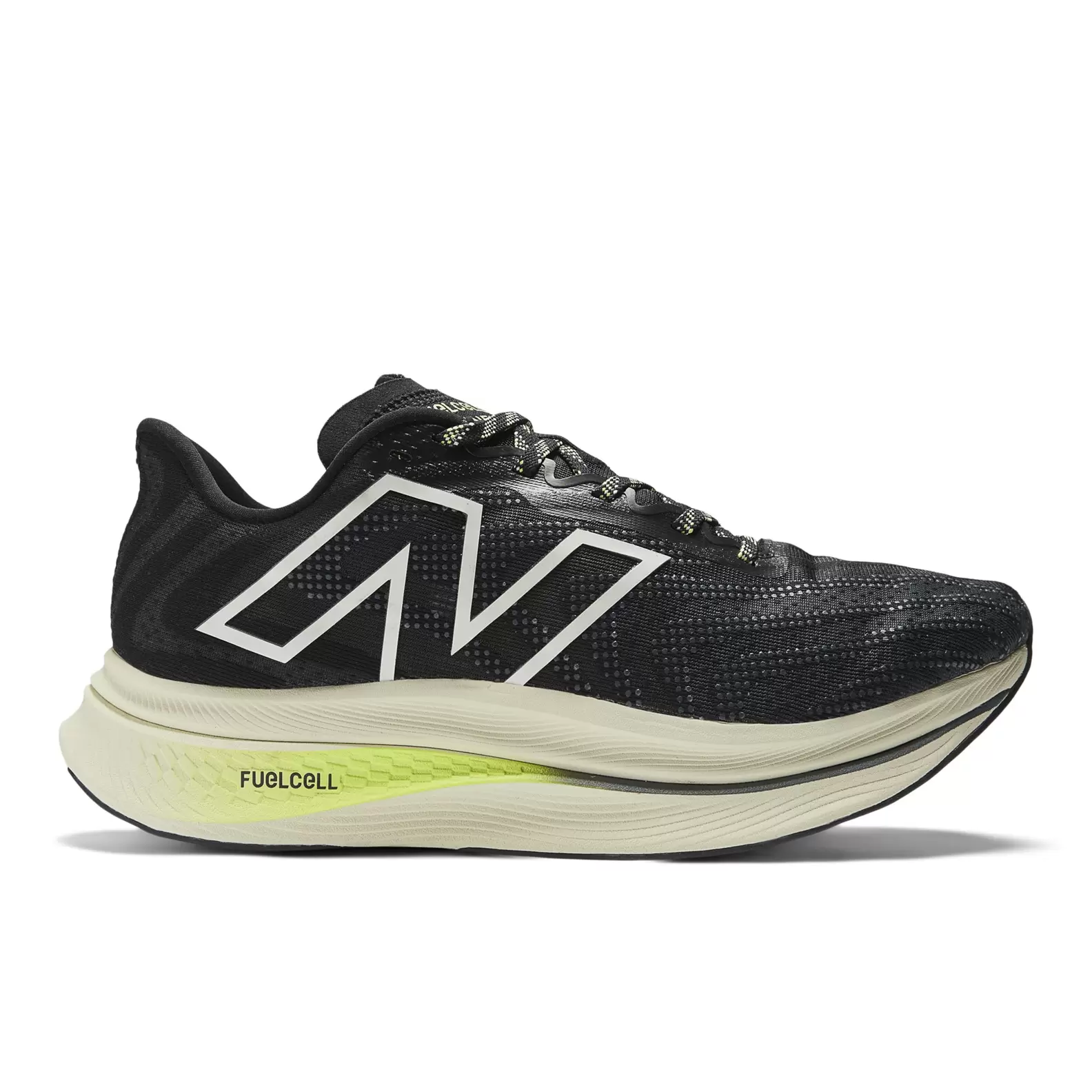 Oferta de FuelCell SuperComp Trainer v2 por $5299 en New Balance