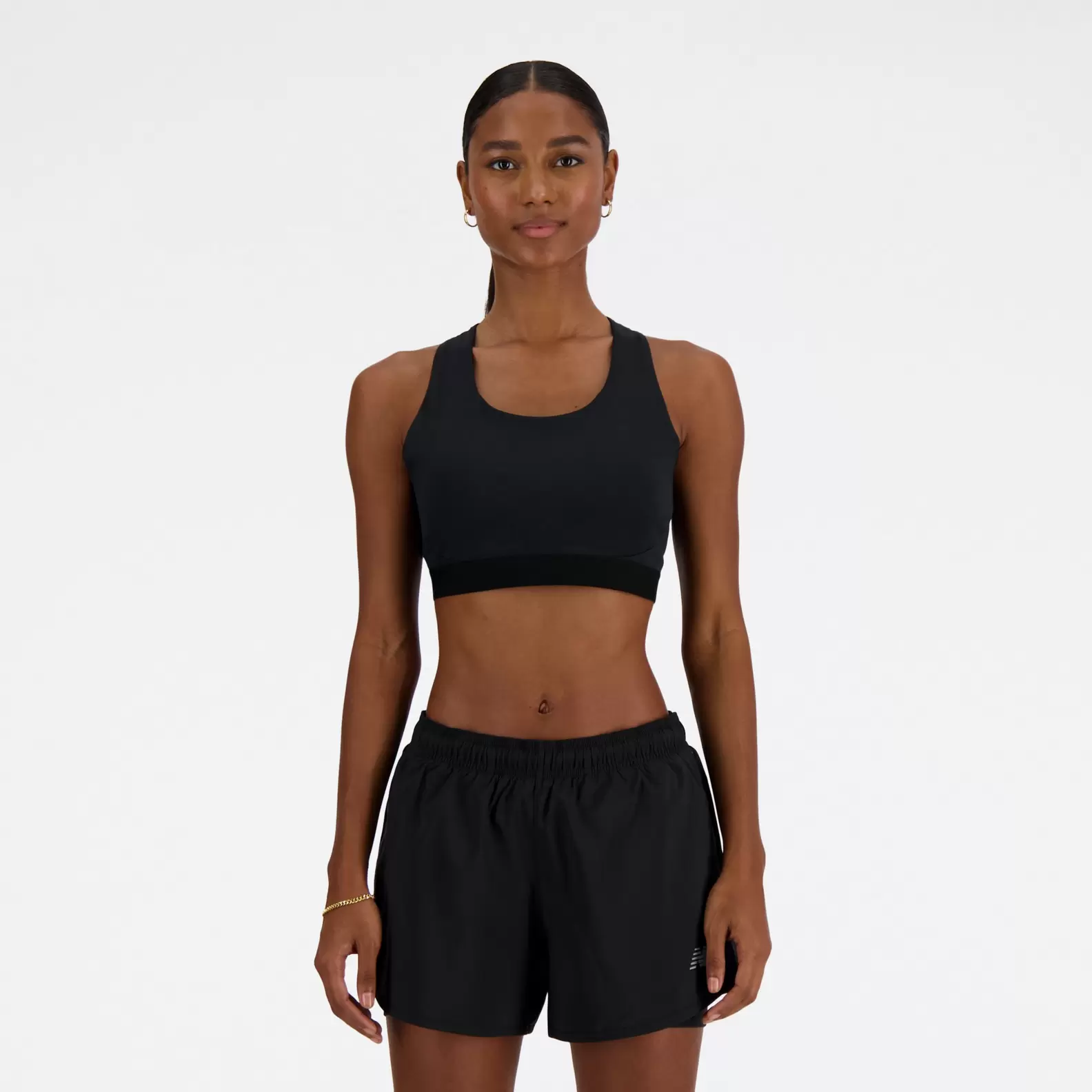 Oferta de NB Sleek Medium Support Pocket Sports Bra por $119901000 en New Balance