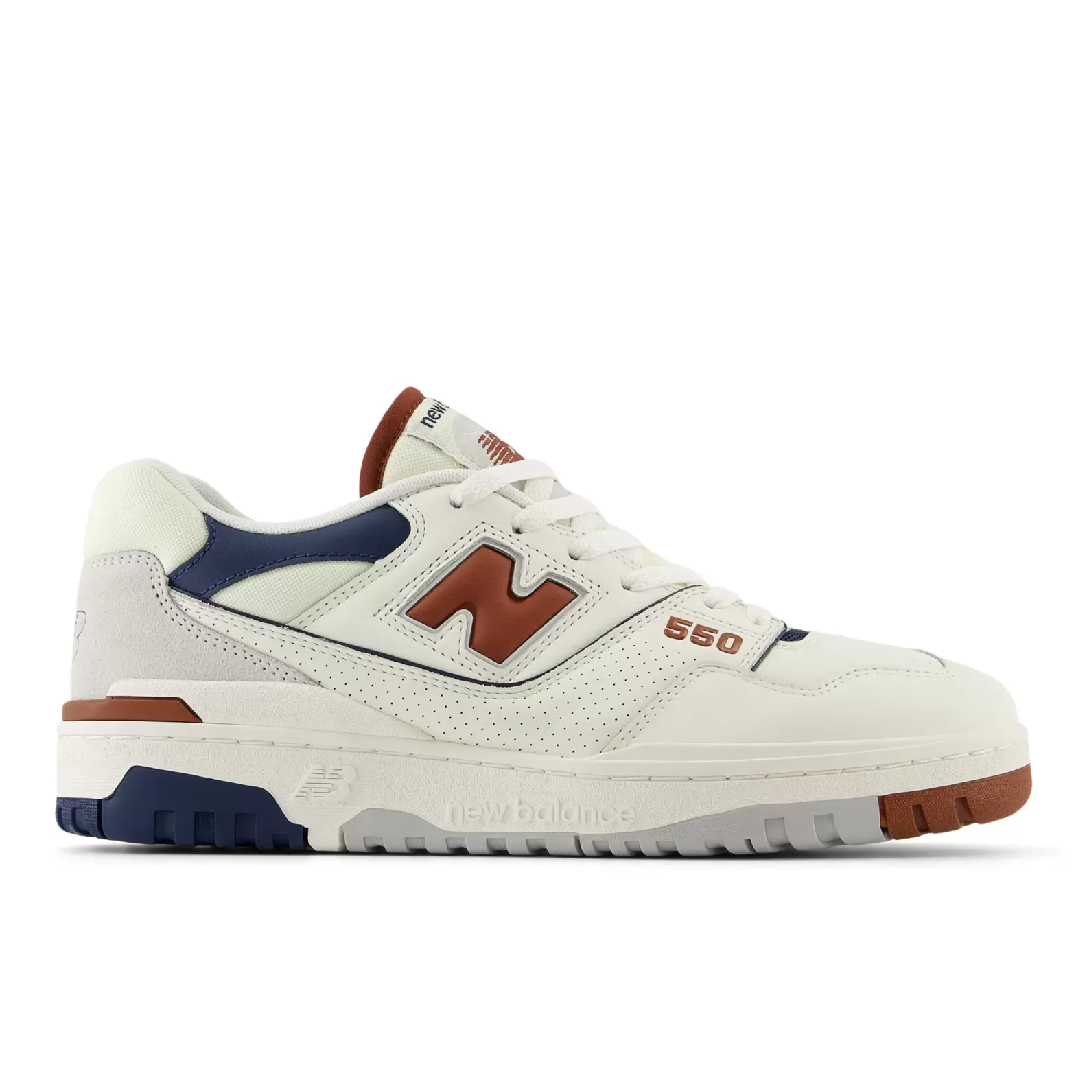 Oferta de 550 por $2799 en New Balance
