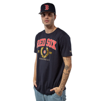 Oferta de Playera Manga Corta Boston Red Sox MLB Gold Leaf por $1099 en New Era