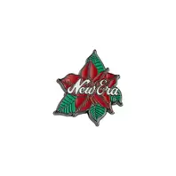 Oferta de Pin New Era Nochebuena por $199 en New Era