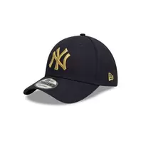 Oferta de New York Yankees MLB Metallic Logo 9FORTY Strapback por $799 en New Era