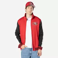 Oferta de Chamarra San Francisco 49Ers NFL Game Day por $1799 en New Era
