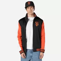 Oferta de Chamarra San Francisco Giants MLB Game Day por $1799 en New Era