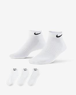 Oferta de Nike Everyday Cushioned por $314 en Nike