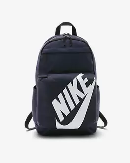 Oferta de Nike Sportswear Elemental por $719 en Nike