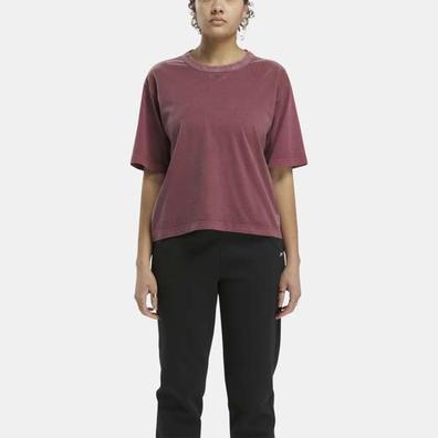 Oferta de Playera Classic Natural Dye por $699 en Reebok